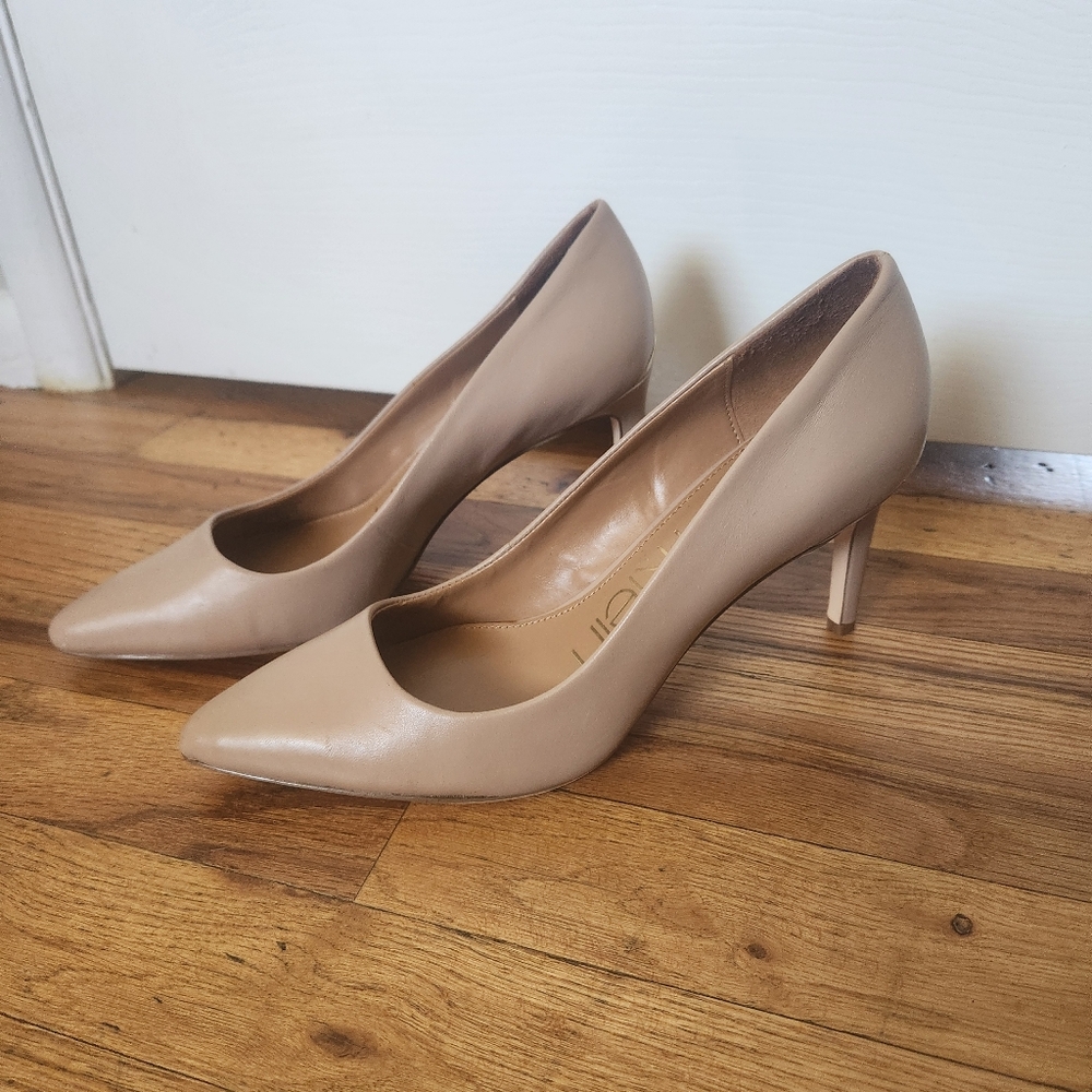 CALVIN KLEIN Kirstin Nude Heels Pumps